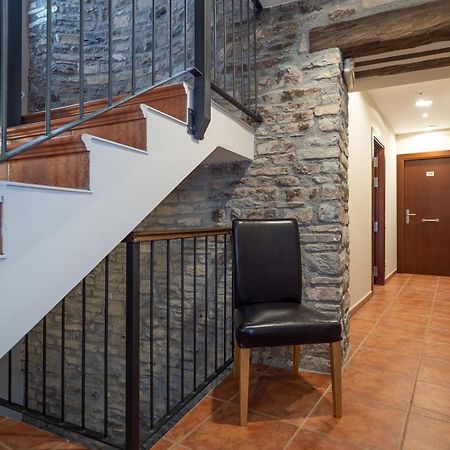 Casa Cambra Pensionat Aínsa Eksteriør billede